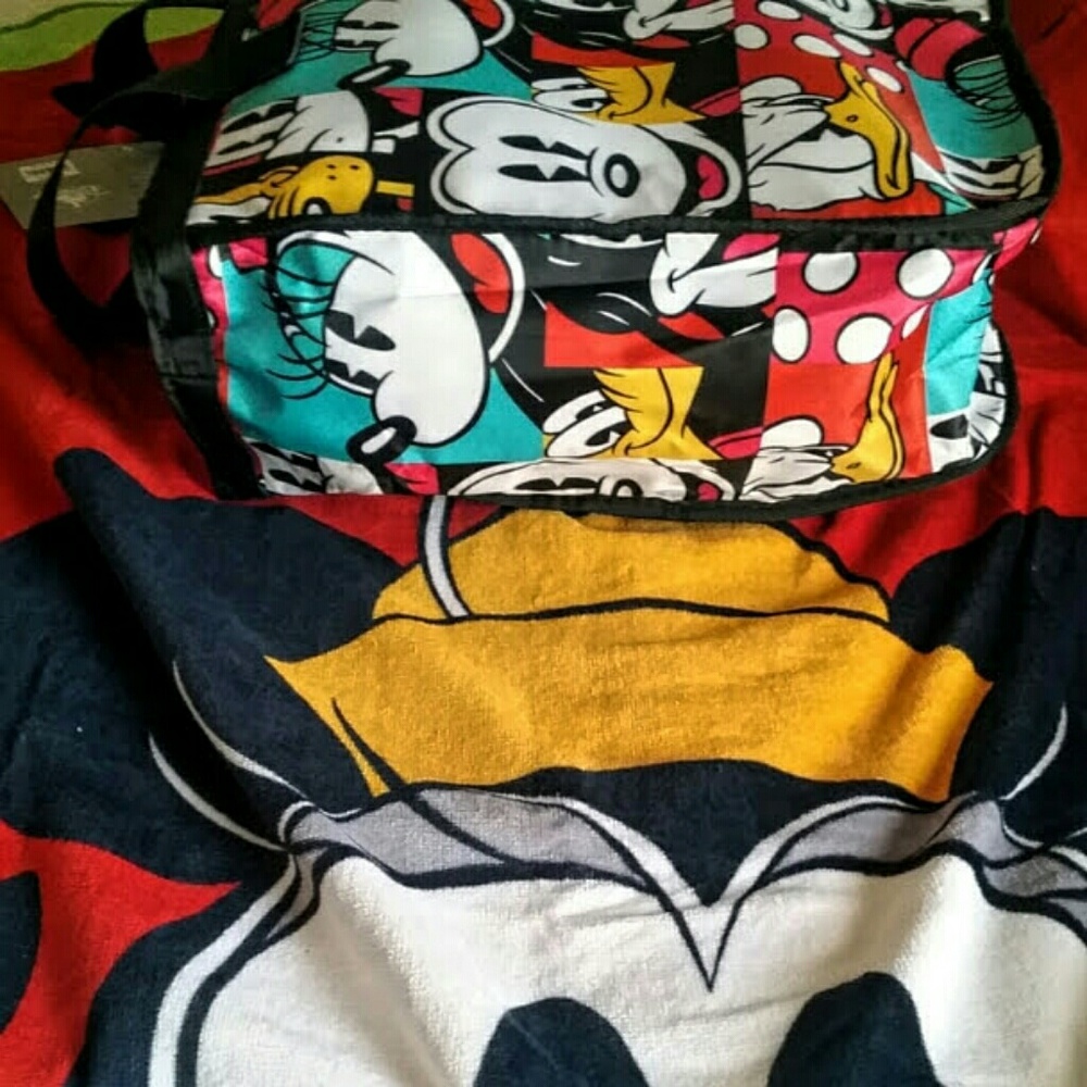 ** Limited #** Mickey Tote NWT - Picture 6 of 6